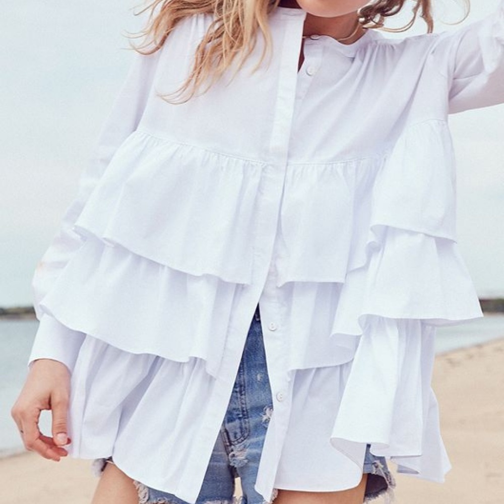 NWT Urban Outfitters Kimchi Blue Ruffle Blouse